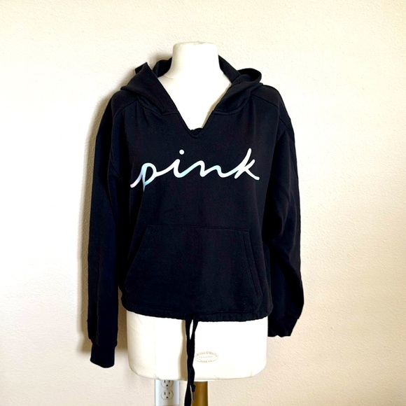 Victoria’s Secret PINK Sweaters - *Victoria’s Secret PINK Fleece Black Cropped Hoodie ( sz - lg)